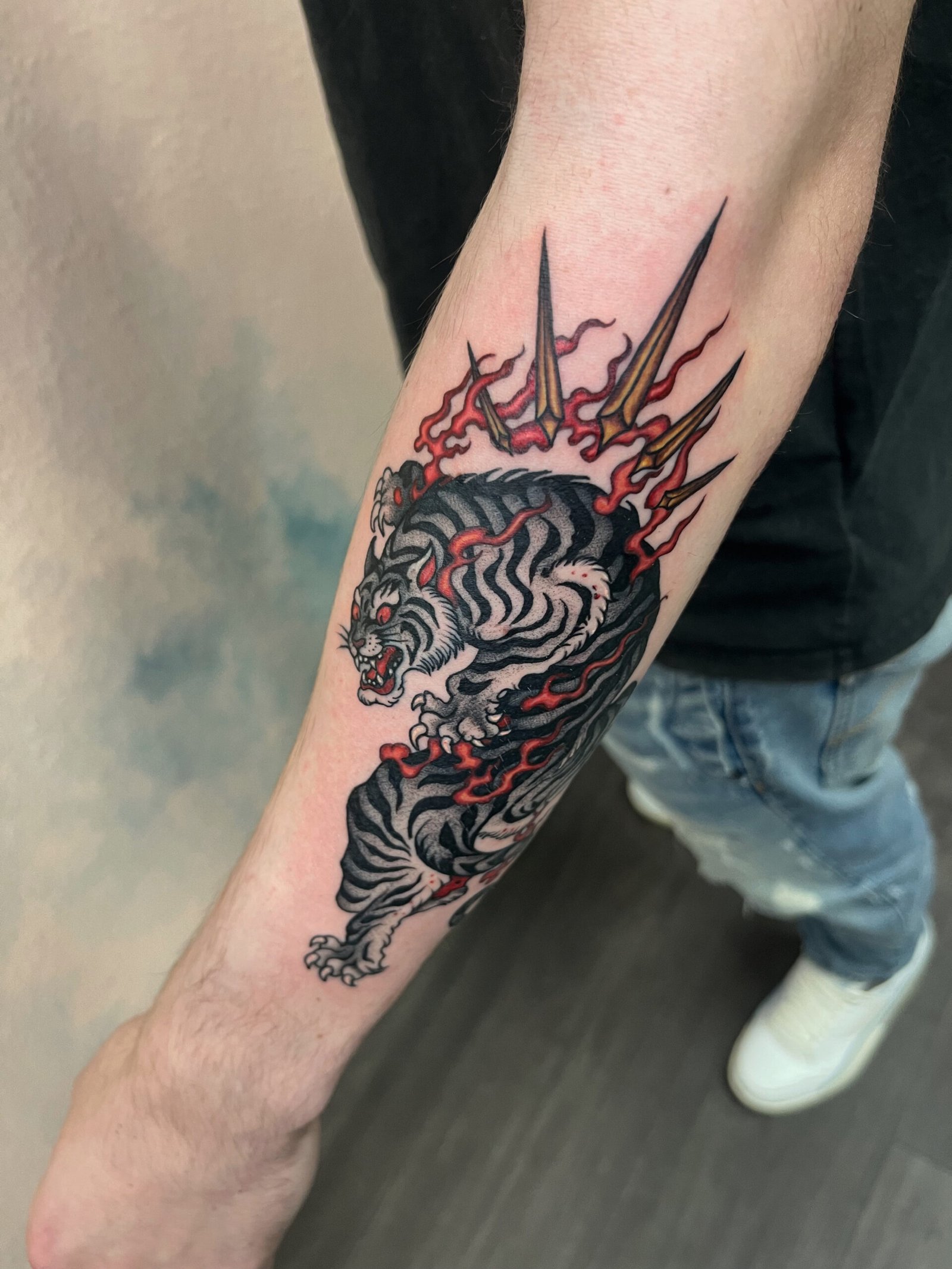 11ECDECC-9954-43C3-88C0-C311E7094D04