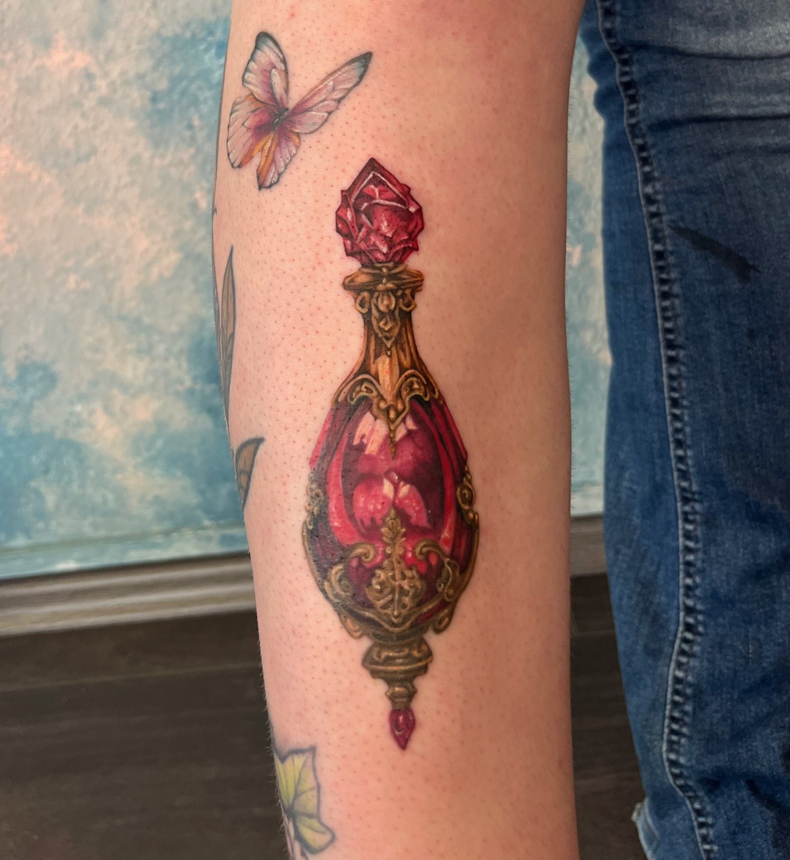 91FD32FA-C5F2-4187-AF1E-FAF0AE297D8A